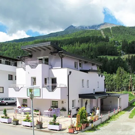 Bergkristall By Interhome Solden